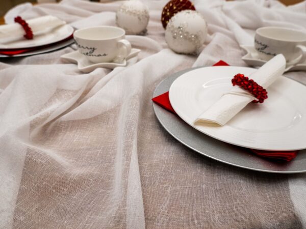 obrus-biały-elegancki-Elegance